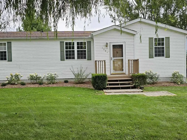1584 Melody Ct, Saint Clair, MI 48079