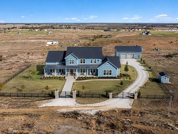 2nd image of 422 County Road 451