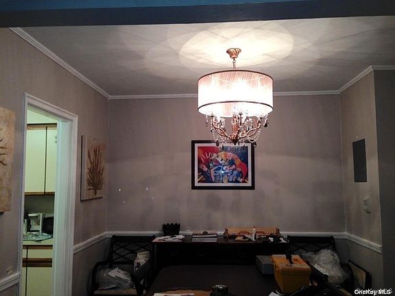 3rd image of 2 Town House Place #1J