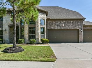 8426 Sublime Point Dr, Cypress, TX 77433