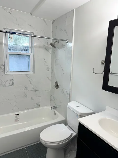 2 bed, $1,795 — Photo 3