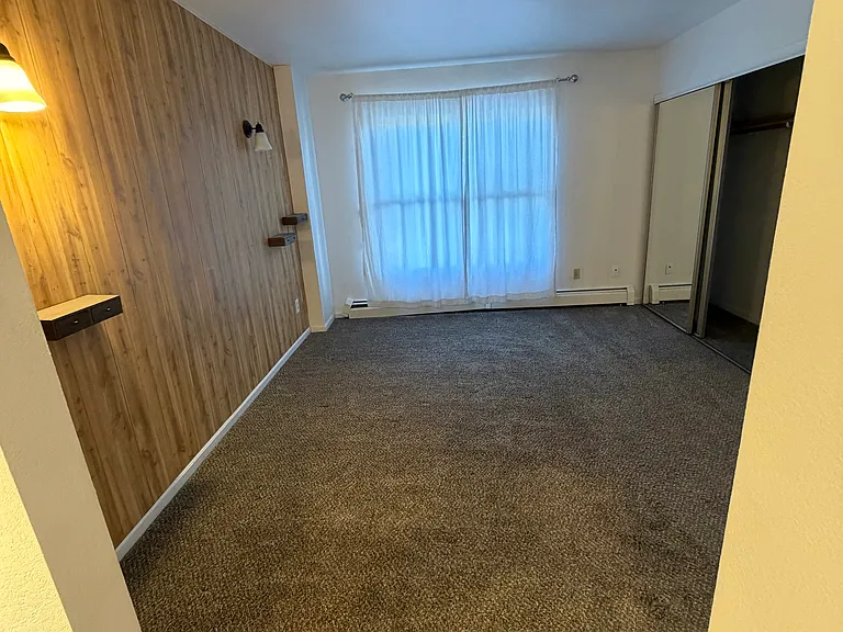 6400 E Northern Lights Blvd #5C — Photo 8