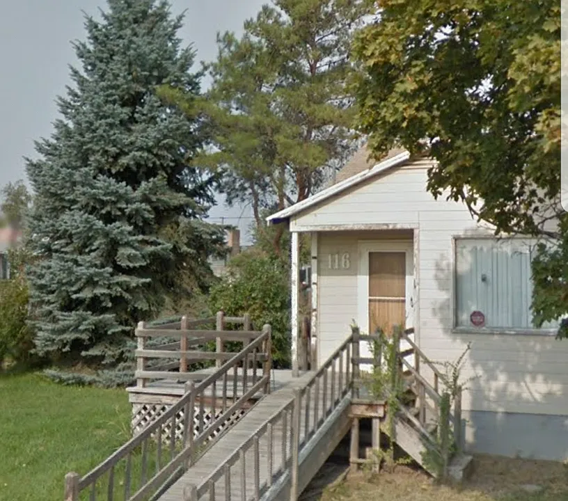 116 W 6th Ave