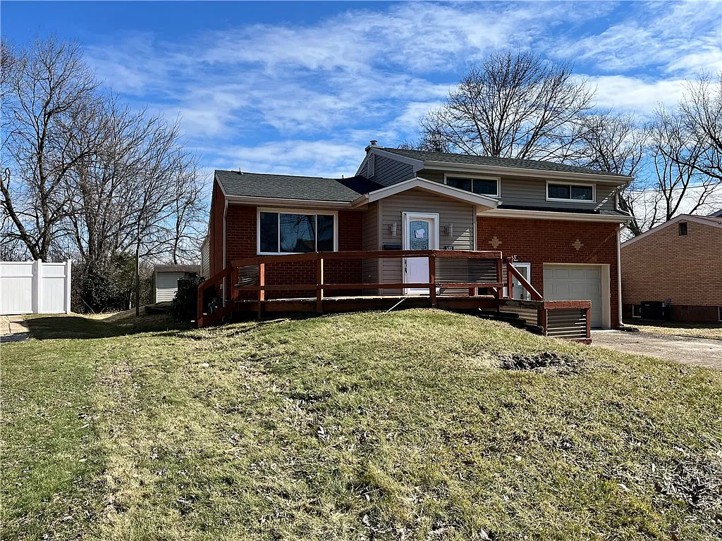 523 Larix Rd photo 1