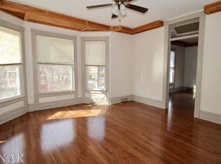501 E Grove St APT 4, Bloomington, IL