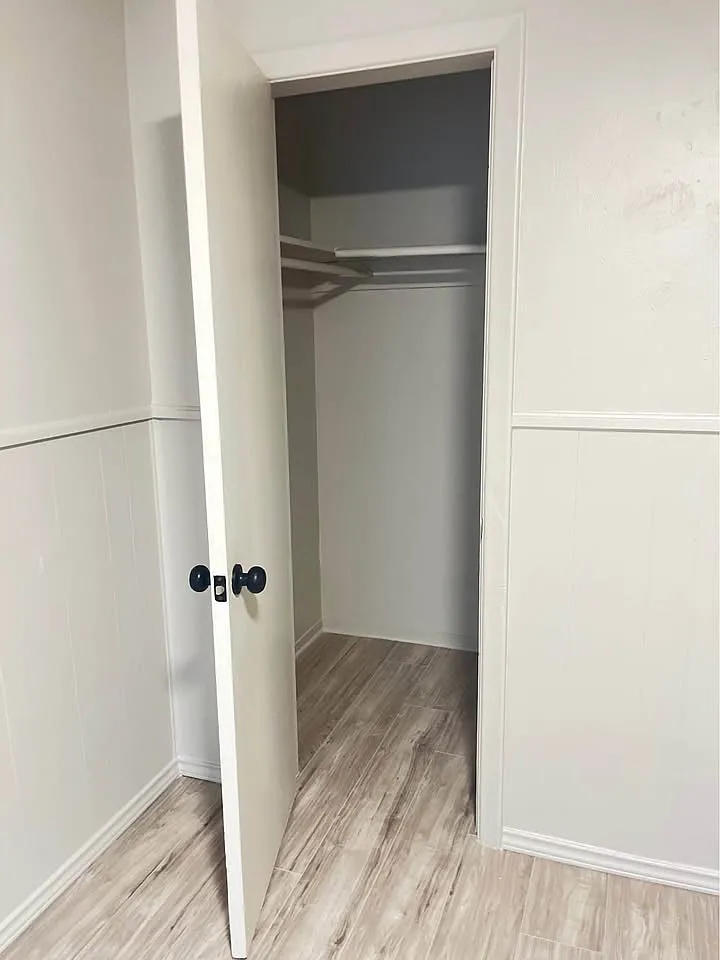 207 N Winchester Way — Photo 4