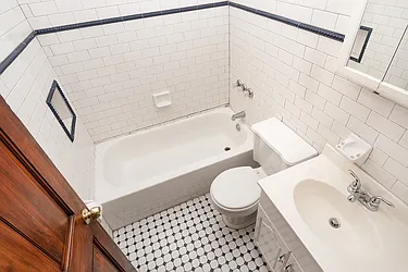 Rented by Harlem Lofts