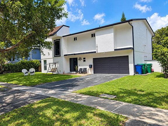 2nd image of 10165 SW 53rd Street
