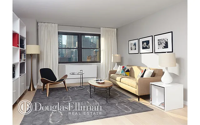 Rented by Douglas Elliman | media 19