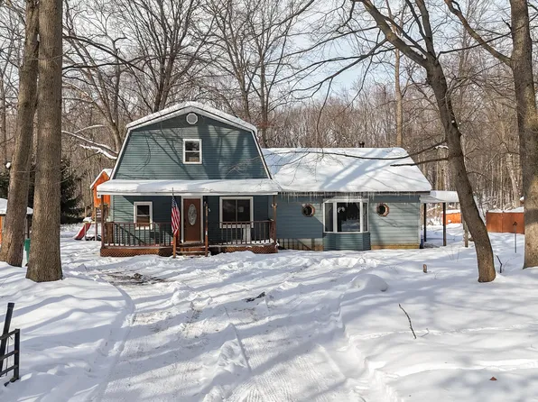 69388 Brush Trl, Niles, MI 49120