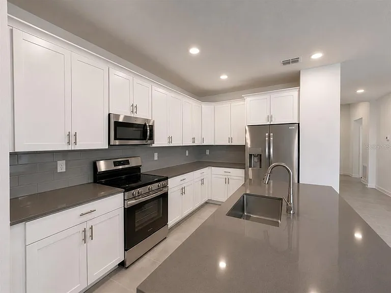 4619 Wandsworth Way — Photo 11