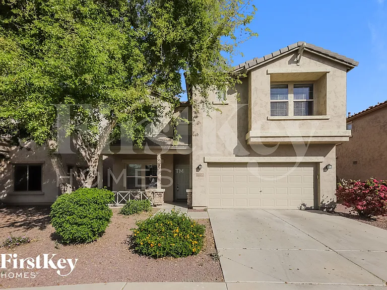 11028 E Silver Springs Ave — Photo 1