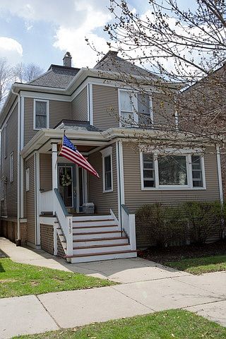1st image of 1839 W Larchmont Ave