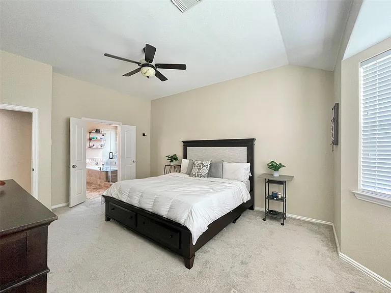 33010 Greenfield Forest Dr — Photo 21