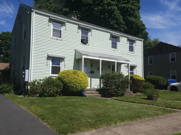 35 Waddell Road, Manchester, CT 06040