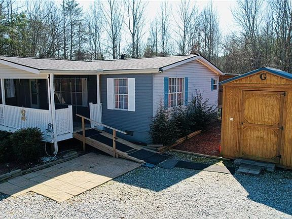 2nd image of 524 Pink Williams Rd