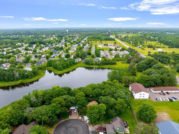 26032 10th St W, Zimmerman, MN 55398