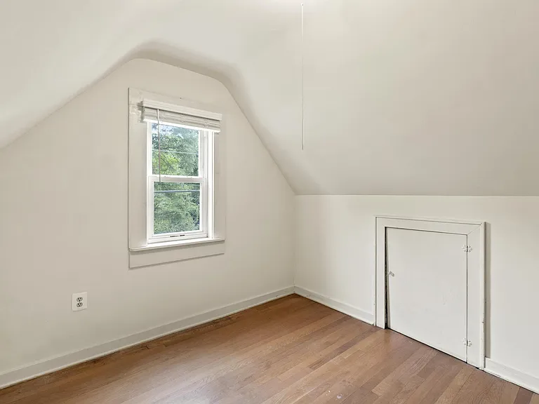 4609 Knox Rd — Photo 10