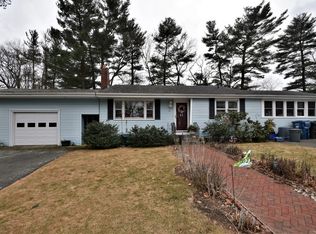 14 Phyllis Dr, Randolph, MA 02368
