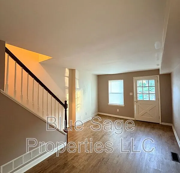 800-818 Main St #816 — Photo 4