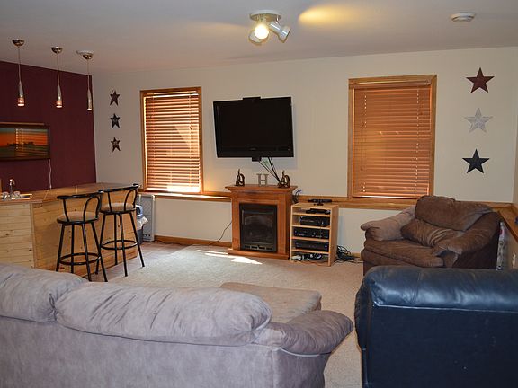 Basement/Rec room