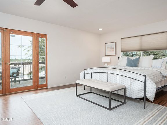 4th image of 4091 Capella Dr