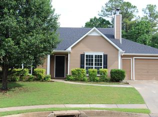 137 Cambridge Pointe Cir, Alabaster, AL 35007