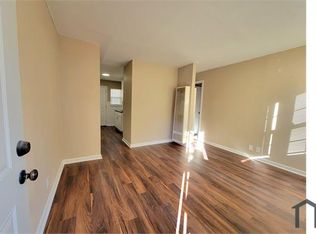 2537 N Park Pl, Wichita, KS 67204
