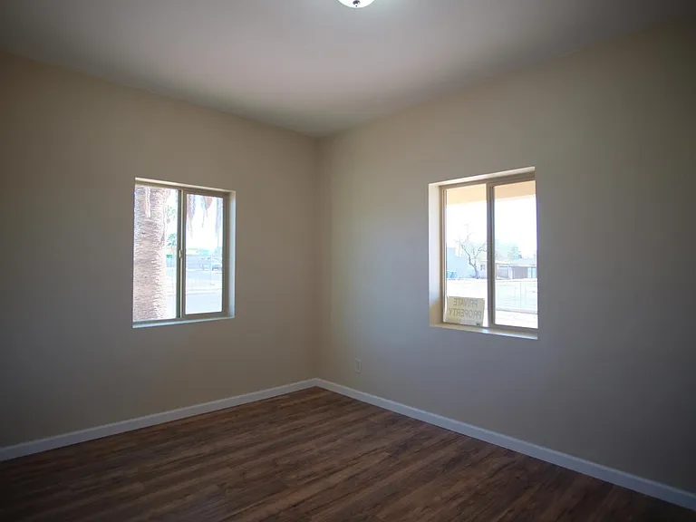 102 W District St #1 — Photo 13