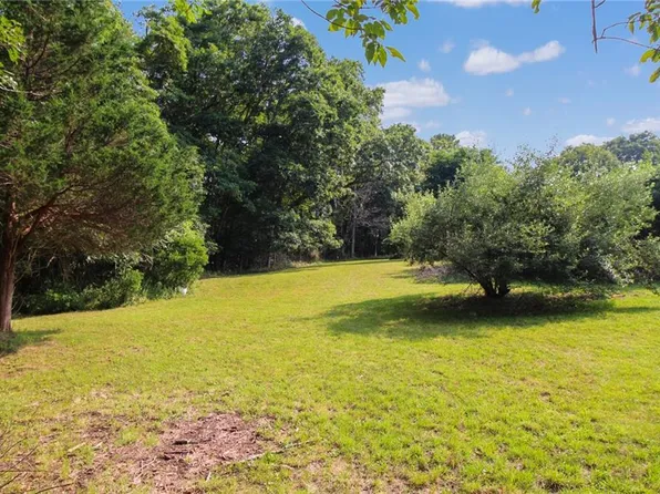 161 Old Harbor Rd, Little Compton, RI 02837