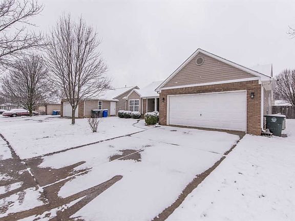 4th image of 241 Masterson Station Dr