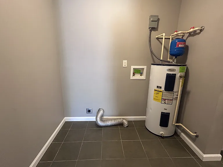 108 Scott Dr — Photo 13