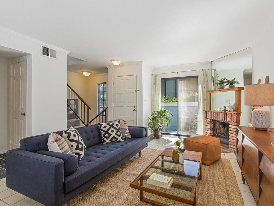 1st image of 617 N Mar Vista Ave APT 1