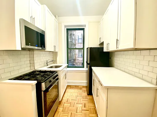 Rented by City & Suburban | media 5