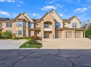 833 Neeb Rd APT 2, Cincinnati, OH 45233