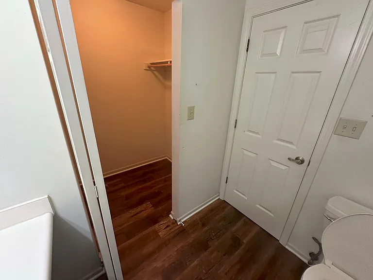 3004 Village Park North Dr — Photo 34