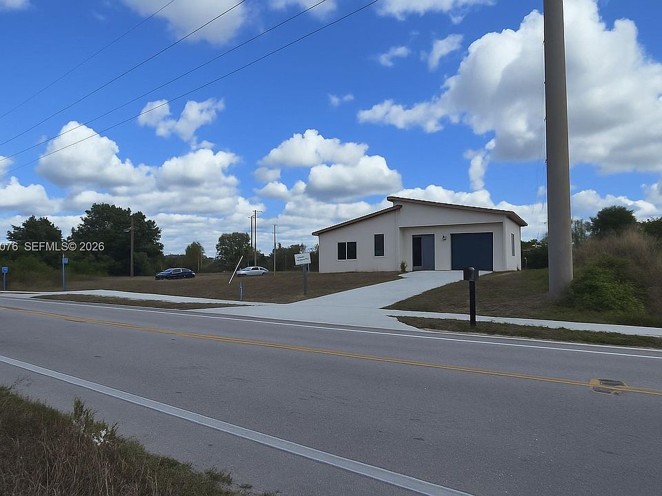 1st image of 761 Bell Blvd S