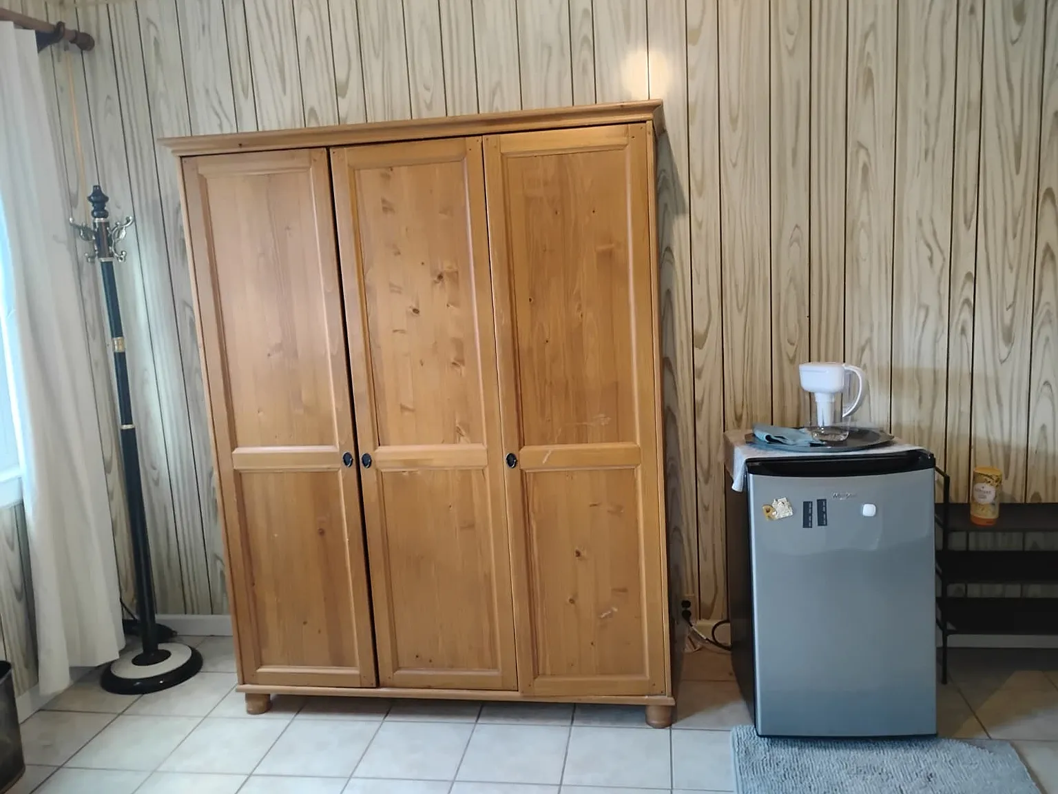 3 bed, 650 sqft, $950 — Photo 4