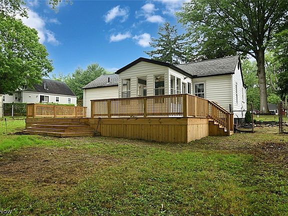 5th image of 2933 S Hametown Rd