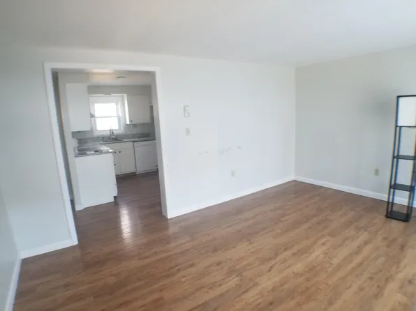 11 Arline St #11, Worcester, MA 01607