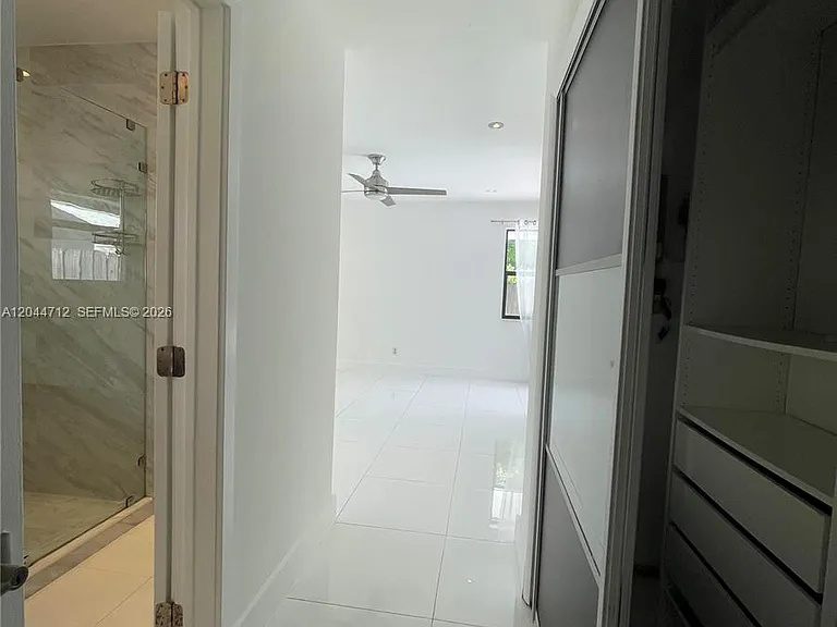 2115 Alamanda Dr — Photo 18
