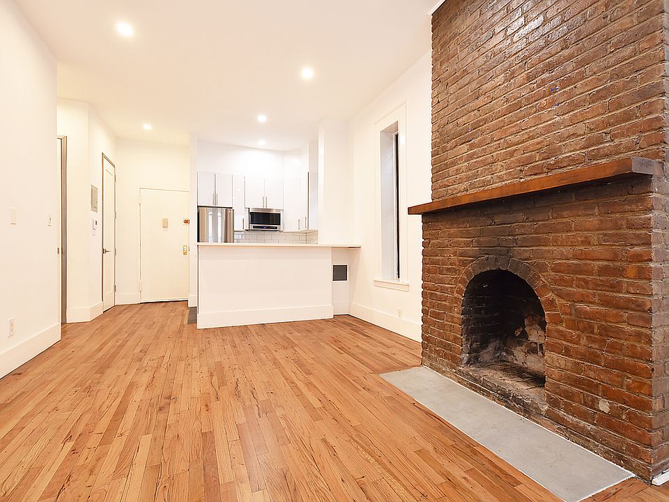 1st image of 255 W 22nd St APT 1C