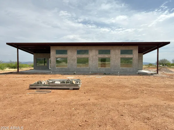 6553 E La Pradera Lane, Hereford, AZ 85615