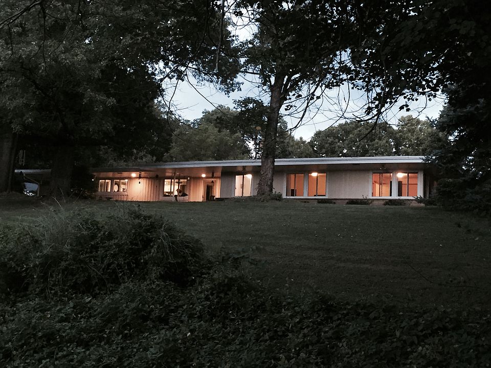 1st image of 1336 Farragut Ave