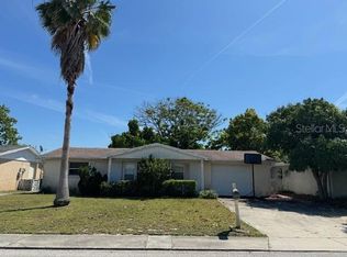 7124 Parrot Dr, Port Richey, FL 34668