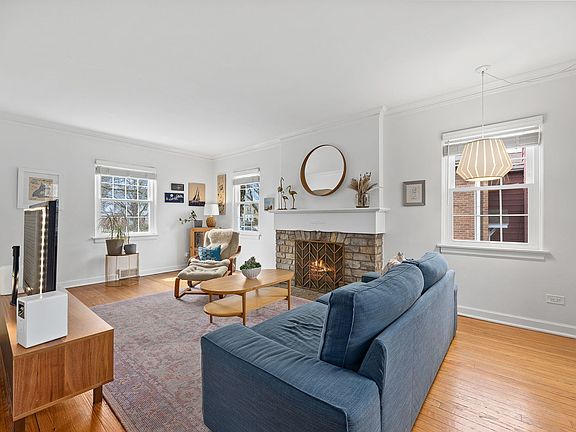 5th image of 514 Uvedale Rd