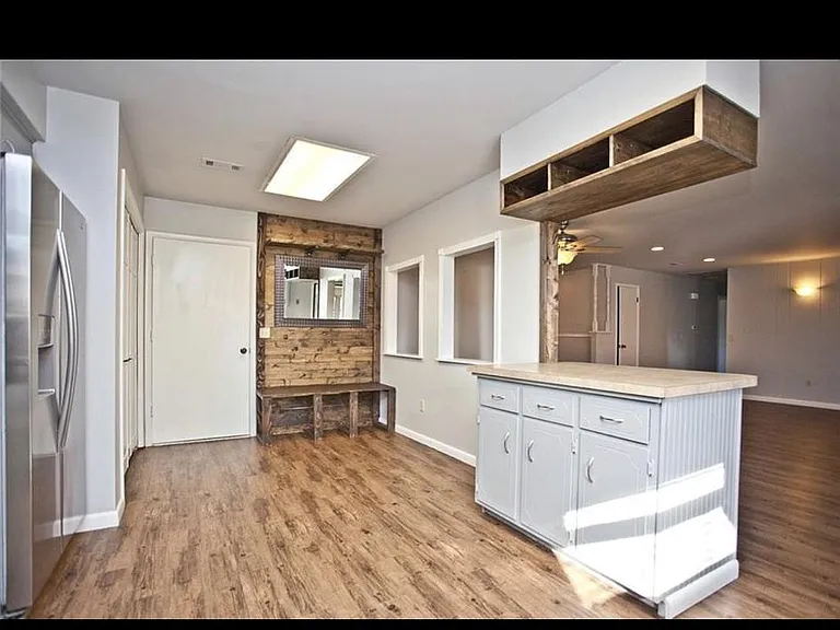 1409 SE South St — Photo 9