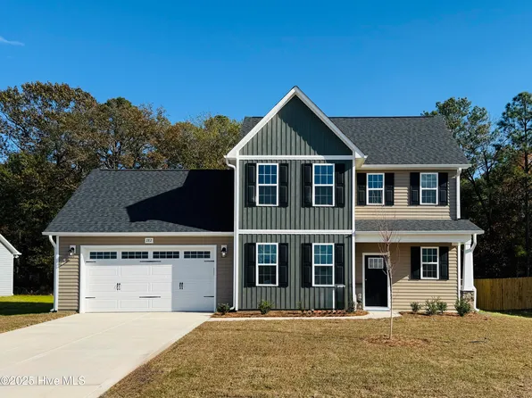282 Sacksonia Street, Raeford, NC 28376
