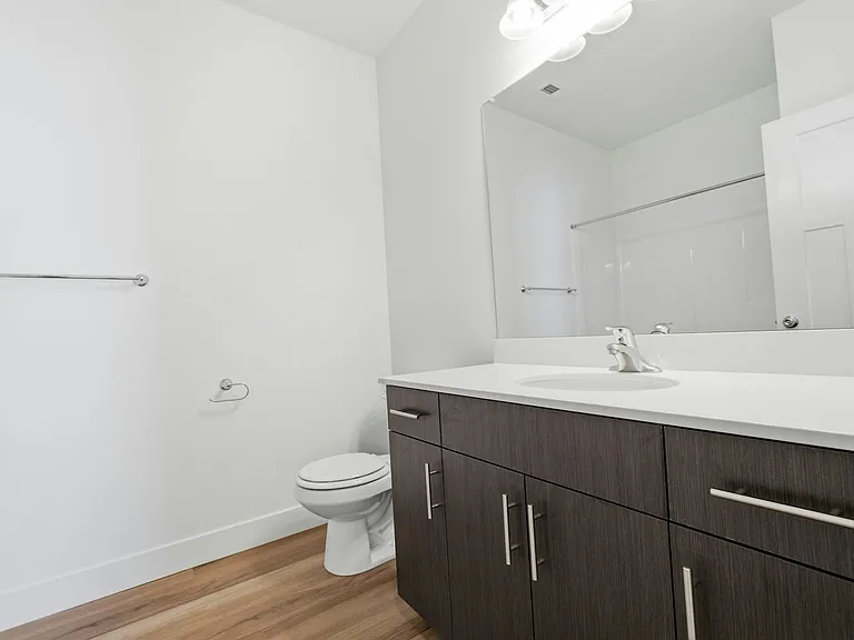 882 N Coulsen Dr #J303 — Photo 11