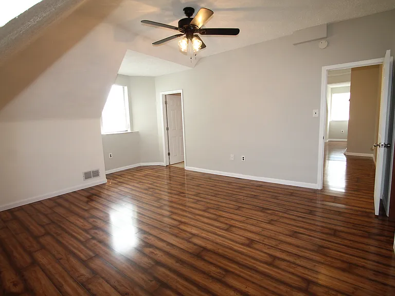 735 Orchard Ave #6 — Photo 9